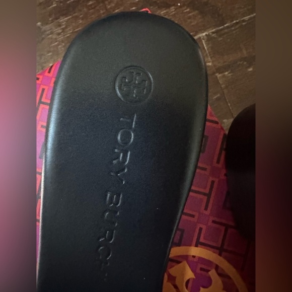 Tory Burch-Bombe Miller leather sandal 7.5-brand new-light blue/navy-Retail $300 - Picture 11 of 15